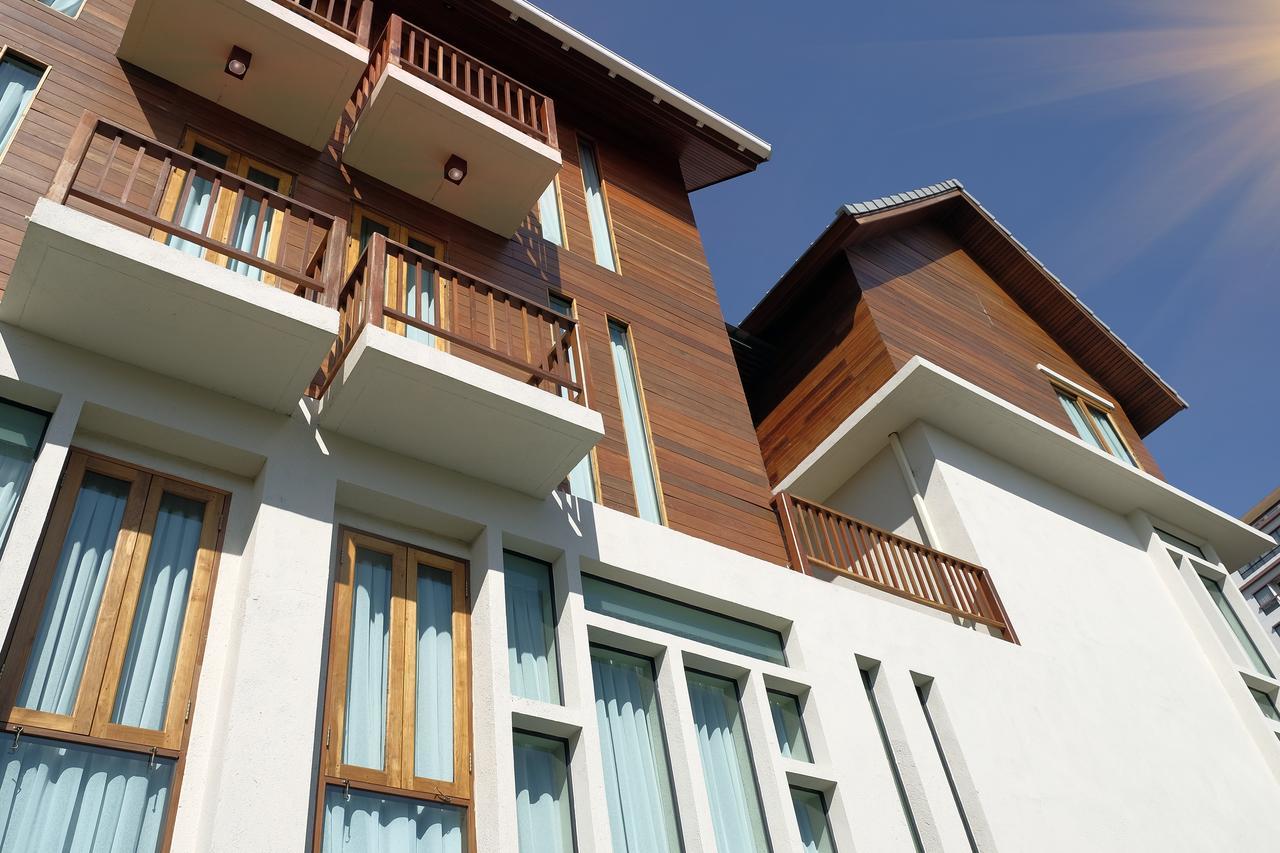 Tapae Gate Villa Чиангмай Экстерьер фото