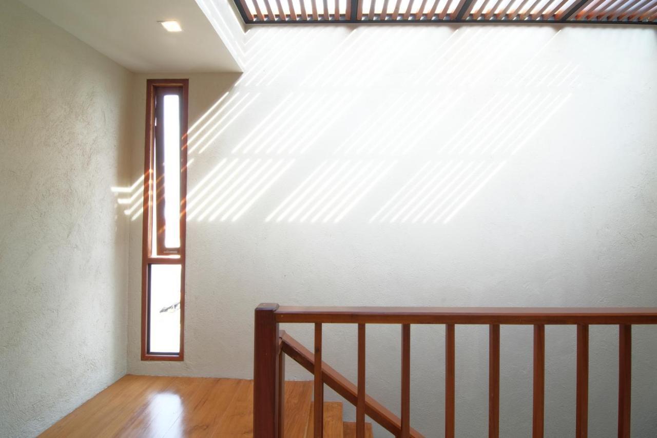 Tapae Gate Villa Чиангмай Экстерьер фото